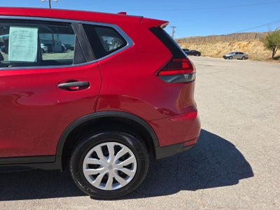 2017 Nissan Rogue S