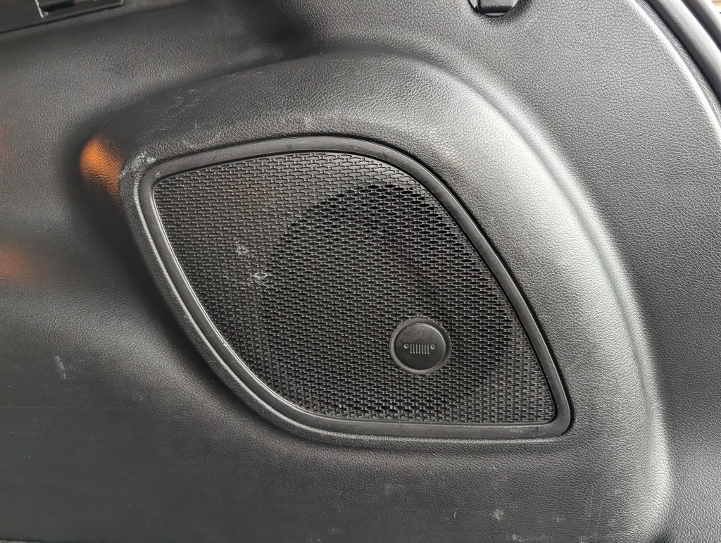 2025 Jeep Compass Latitude W/Sunroof