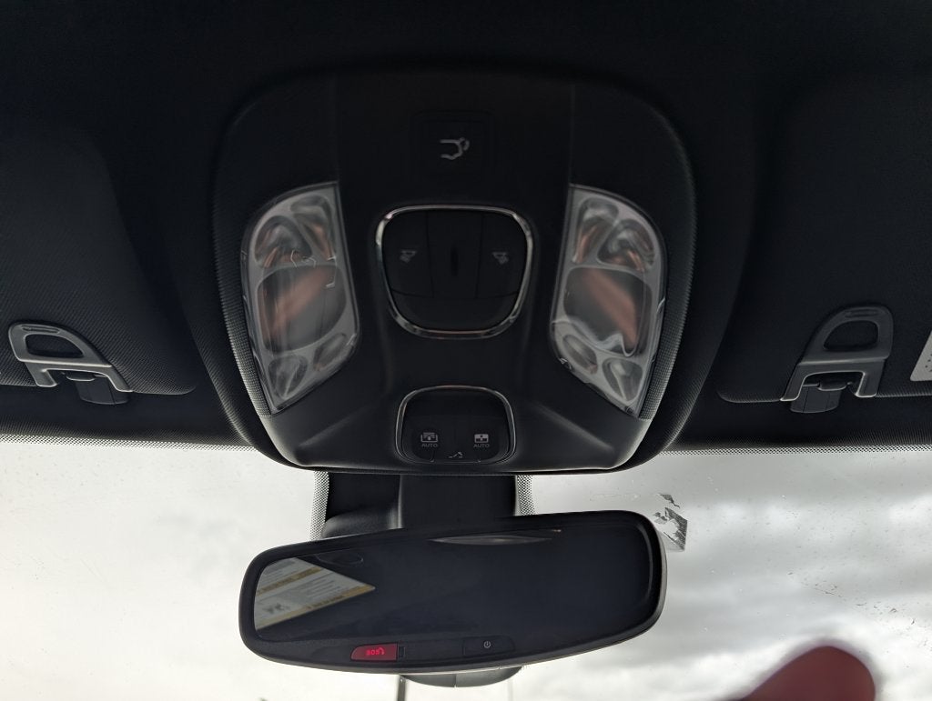 2025 Jeep Compass Latitude W/Sunroof