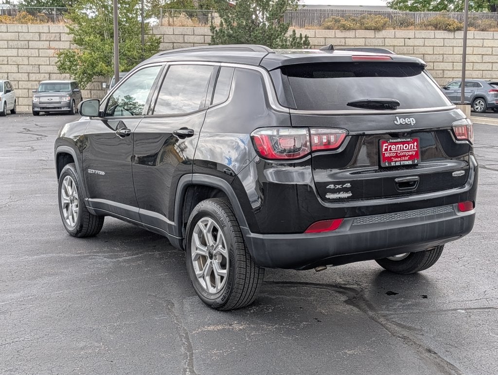 2025 Jeep Compass Latitude W/Sunroof