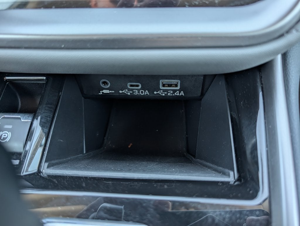 2025 Subaru Outback Premium w/Sunroof