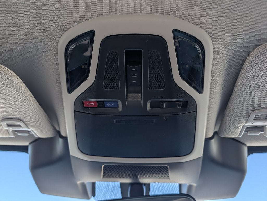 2025 Subaru Outback Premium w/Sunroof