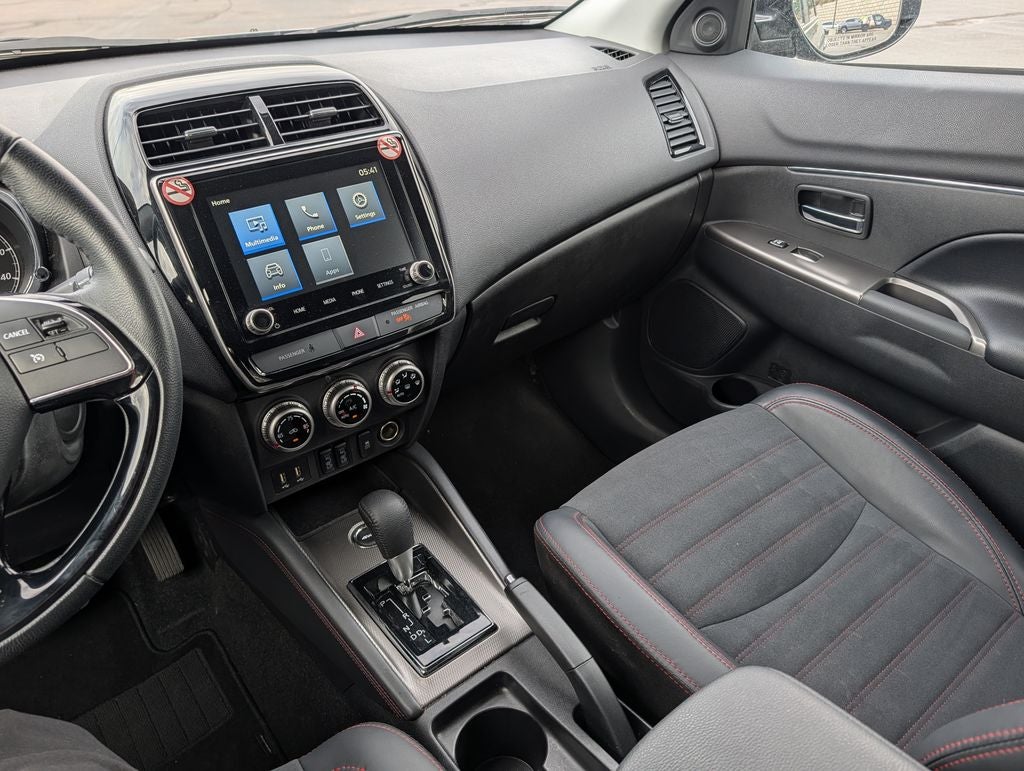 2025 Mitsubishi Outlander Sport Base