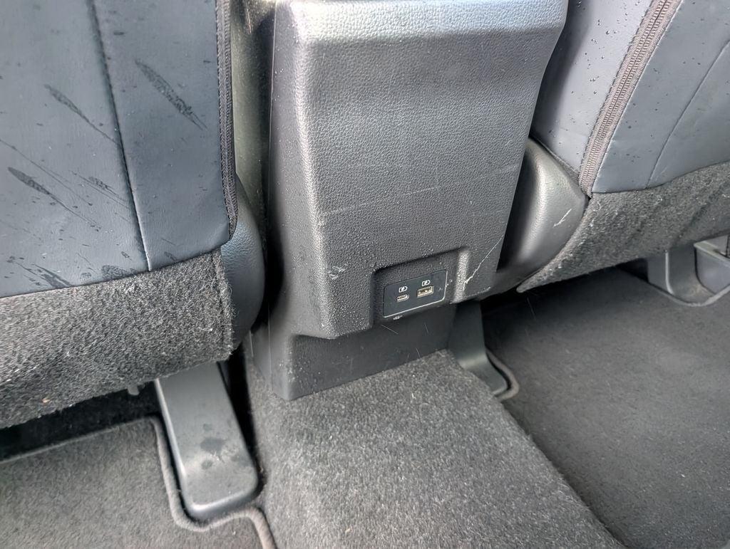 2025 Mitsubishi Eclipse Cross Base