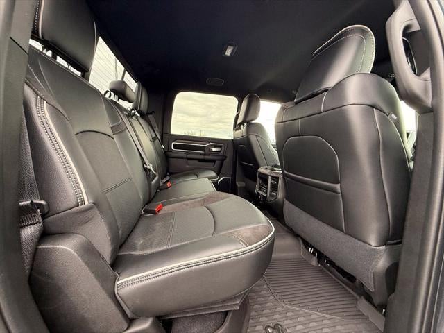 2027 RAM 3500 RAM 3500 LARAMIE CREW CAB 4X4 8' BOX