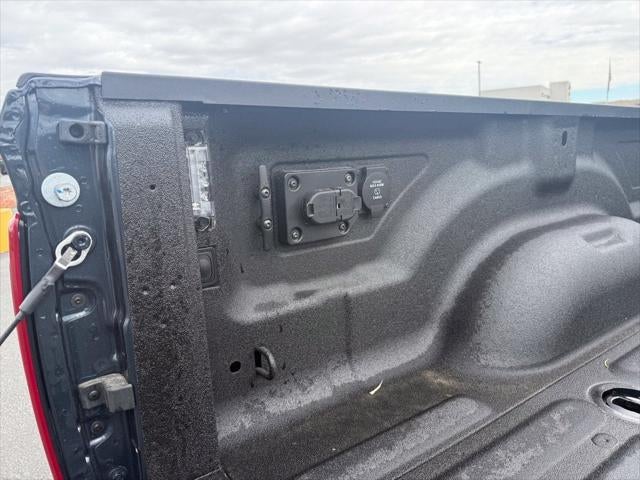 2027 RAM 3500 RAM 3500 LARAMIE CREW CAB 4X4 8' BOX