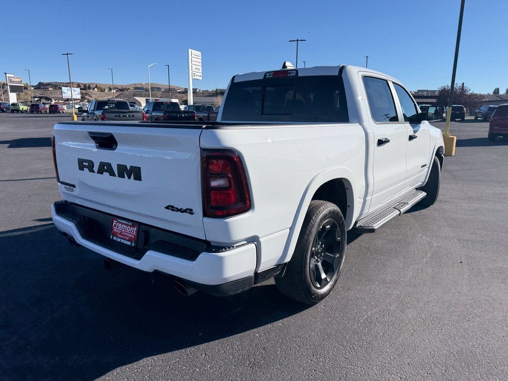 2027 RAM 1500 1500 BIG HORN CREW CAB 4X4 5'7' BOX