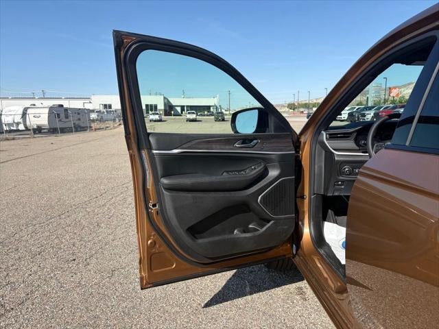 2026 Jeep Grand Cherokee Limited Reserve