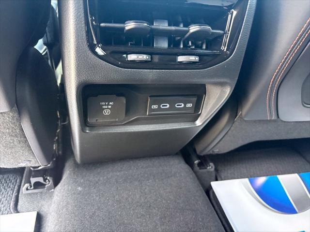 2027 Jeep Grand Cherokee Summit