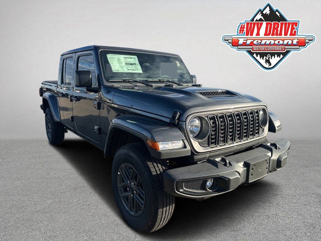 2025 Jeep Gladiator Sport S Auto's photo