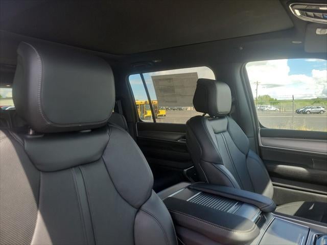 2026 Jeep Grand Wagoneer Upland