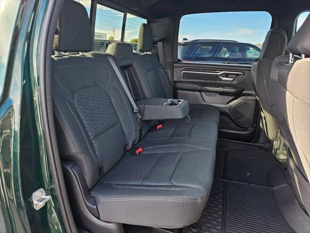 2027 RAM 1500 1500 BIG HORN CREW CAB 4X4 5'7' BOX