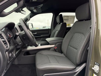 2027 RAM 1500 1500 EXPRESS CREW CAB 4X4 5'7' BOX