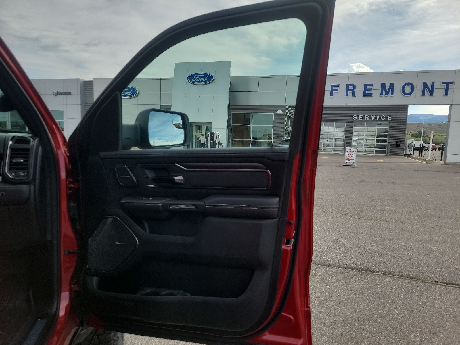 2026 RAM Ram 1500 RHO