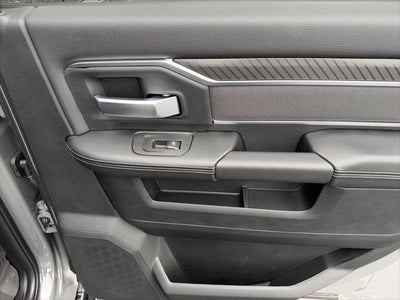 2027 RAM 2500 2500 BIG HORN CREW CAB 4X4 6'4' BOX
