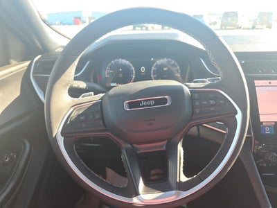 2027 Jeep Grand Cherokee Laredo X