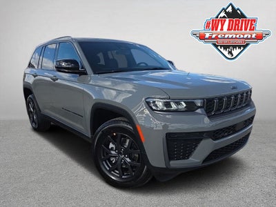 2027 Jeep Grand Cherokee Altitude