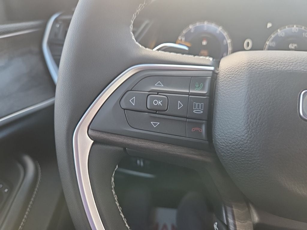 2027 Jeep Grand Cherokee Altitude