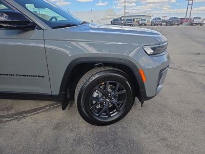 2027 Jeep Grand Cherokee Altitude