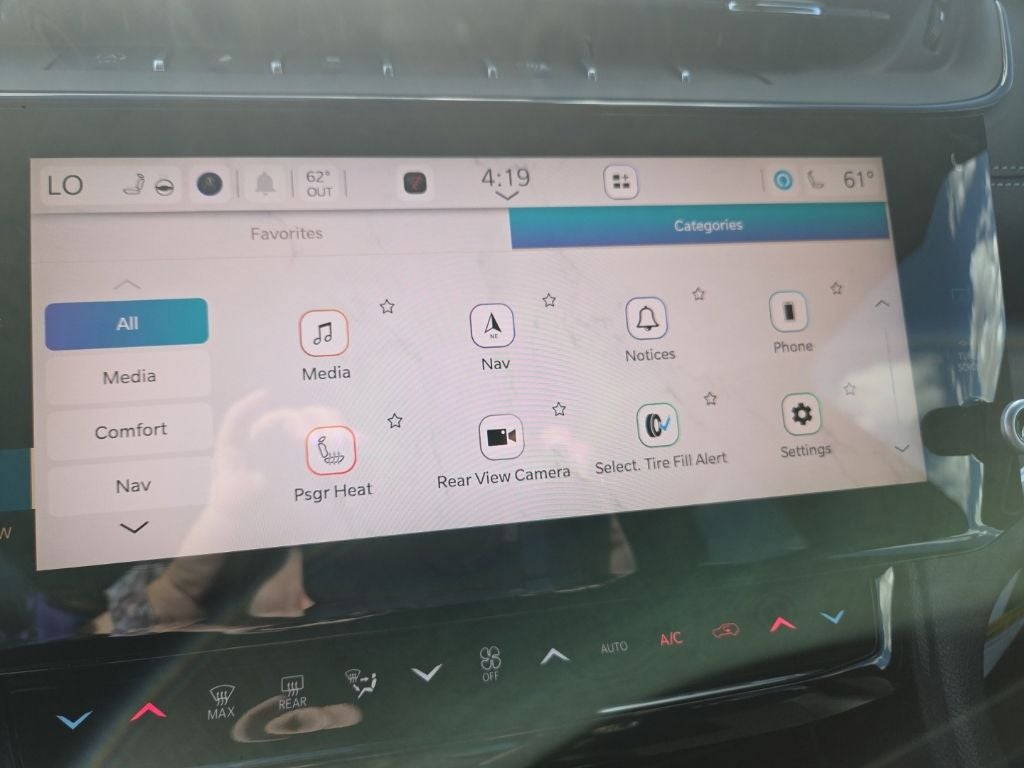 2027 Jeep Grand Cherokee Altitude