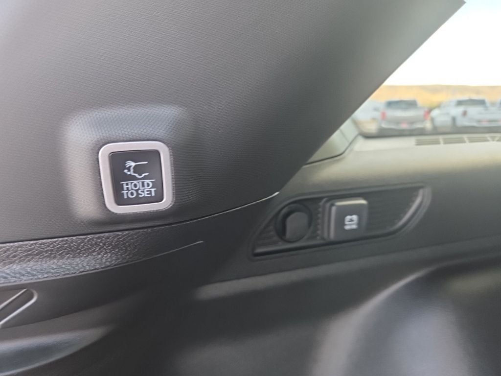 2027 Jeep Grand Cherokee Altitude