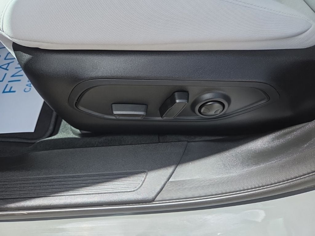 2026 Jeep Cherokee Laredo Hybrid