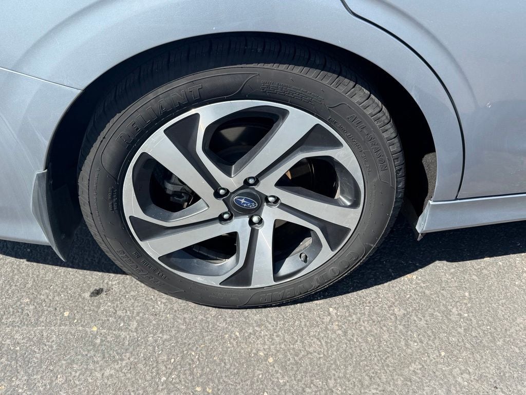 2022 Subaru Legacy Limited