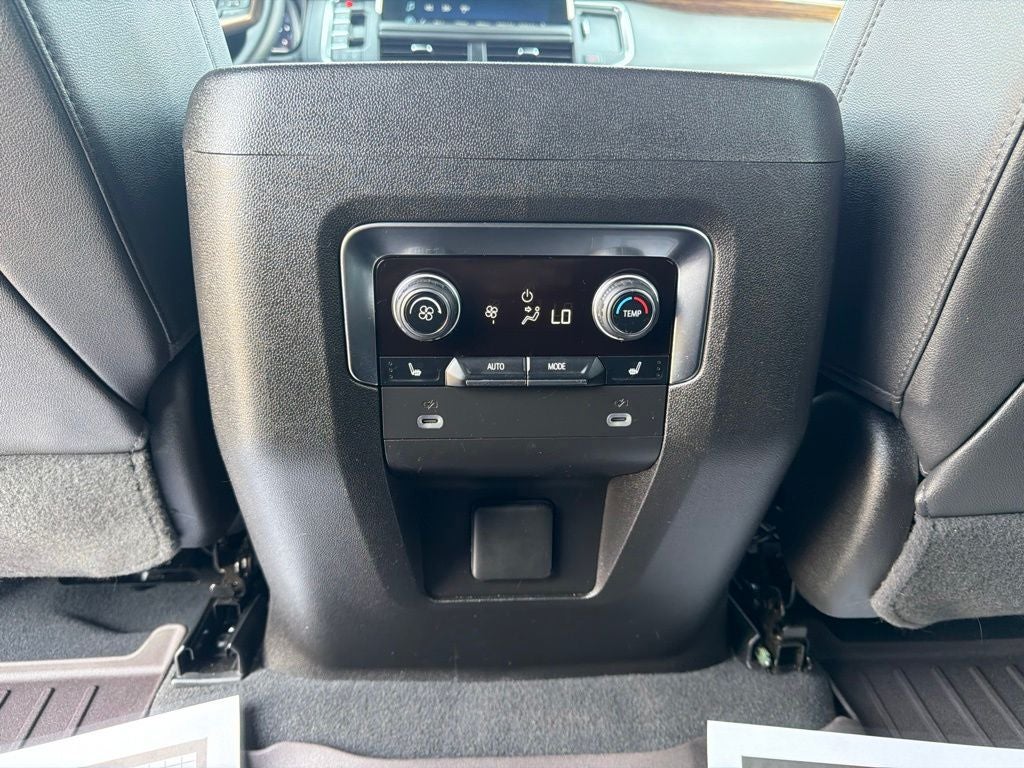 2024 Chevrolet Suburban High Country