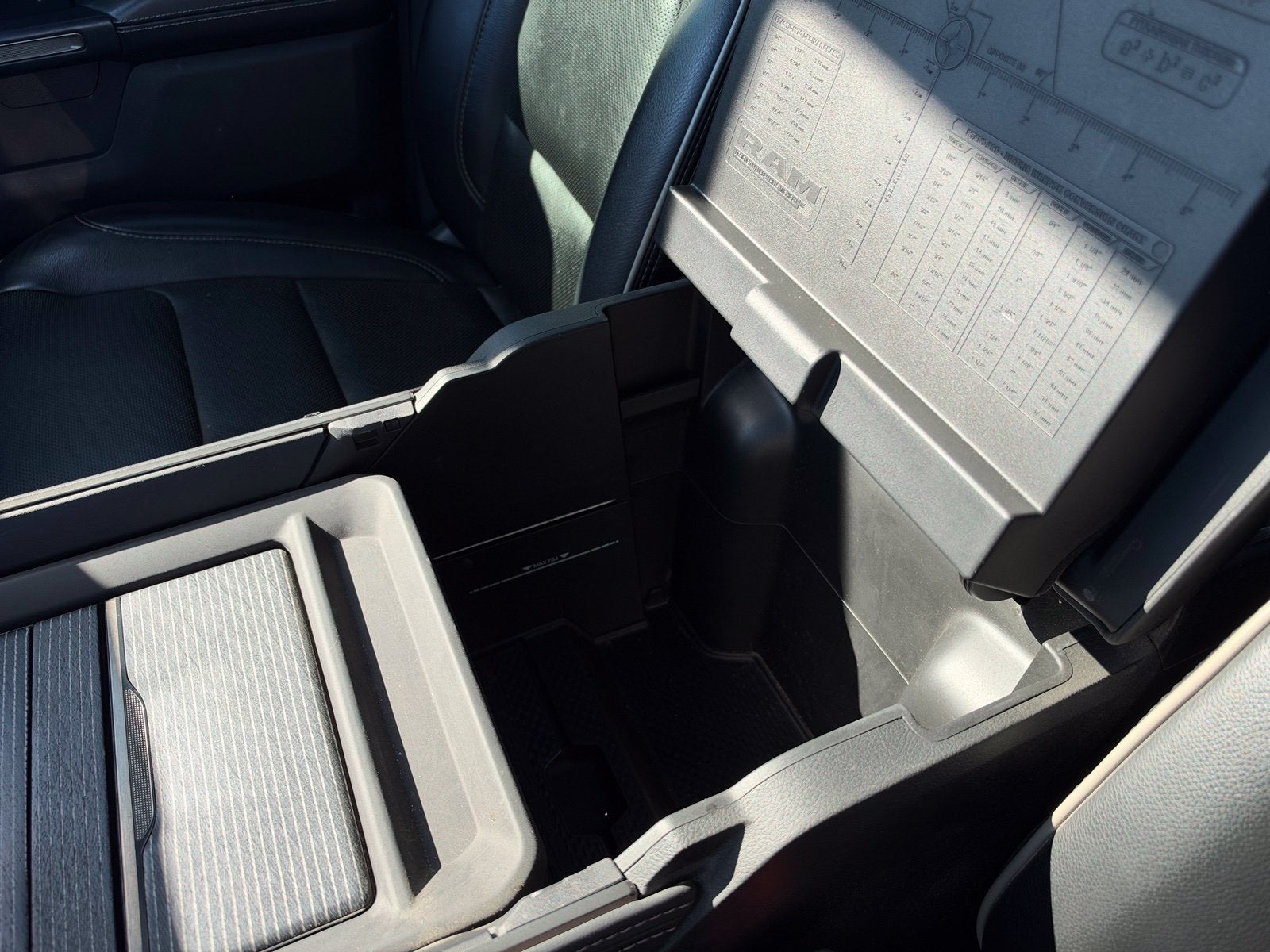 2019 RAM 1500 Limited Crew Cab 4x4 5'7' Box