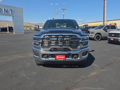 2025 RAM 2500 Big Horn Crew Cab 4x4 6'4' Box
