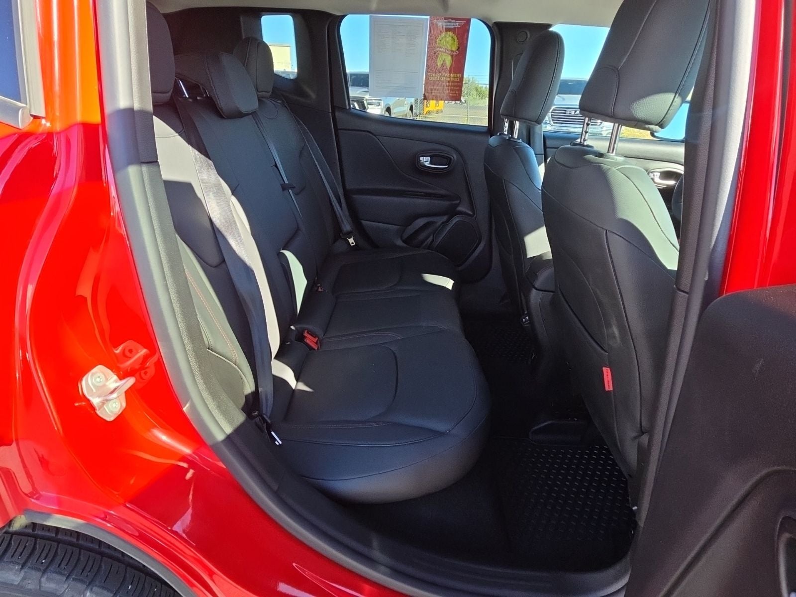 2022 Jeep Renegade Trailhawk