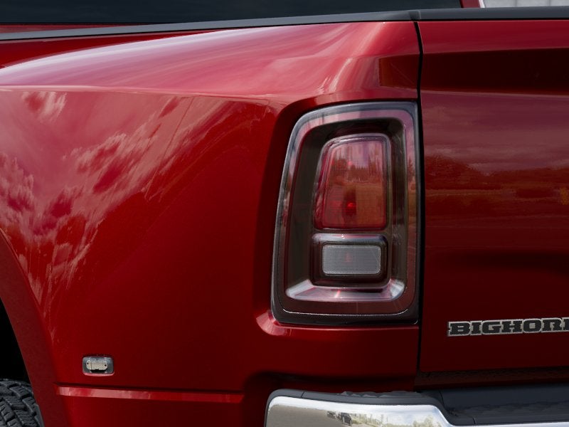 2027 RAM 3500 3500 BIG HORN CREW CAB 4X4 8' BOX
